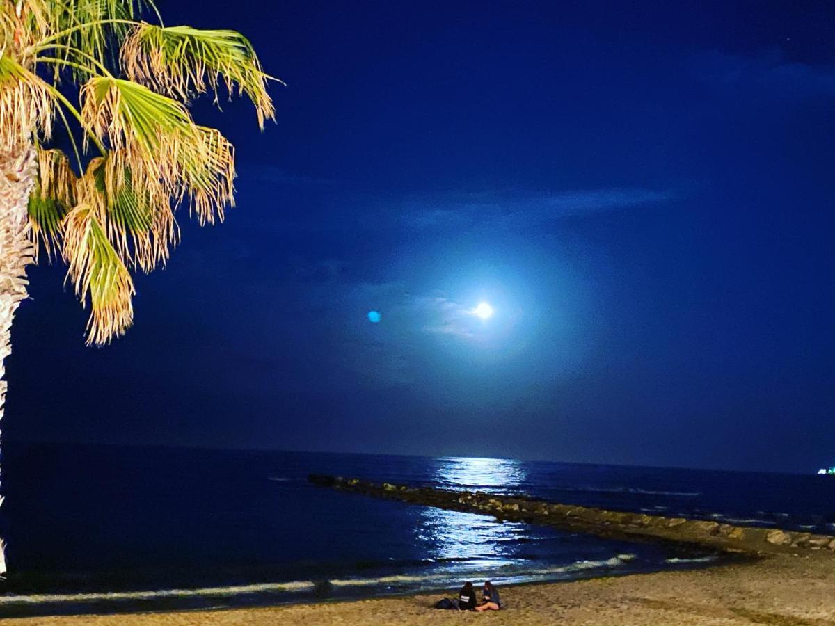 شقة Casa Ibicenca En Benicasim A 3 Minutos De La Playa بينيكاسّين المظهر الخارجي الصورة