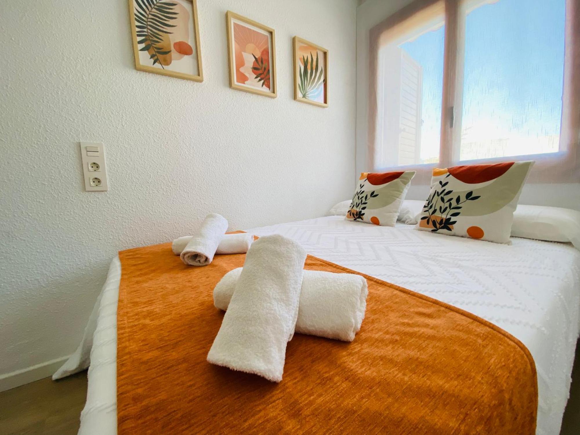 شقة Casa Ibicenca En Benicasim A 3 Minutos De La Playa بينيكاسّين المظهر الخارجي الصورة